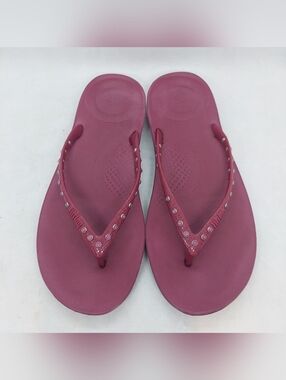 FitFlop iQushion Ergonomic Flip-Flops Sandals Raspberry Womens Sz 7 Summer Shoes